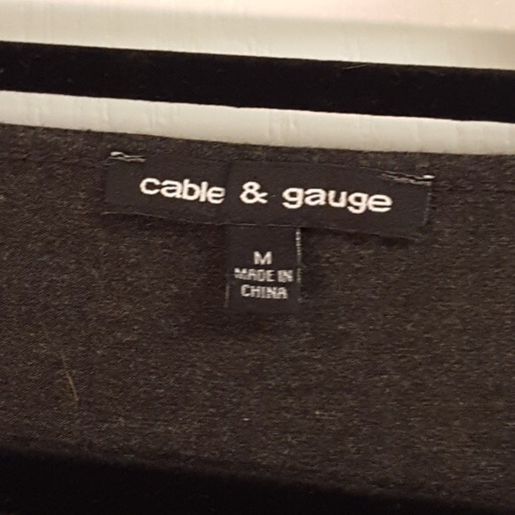 Cable & Gauge Gray Chain Sleeve shirt - Picture 2 of 5